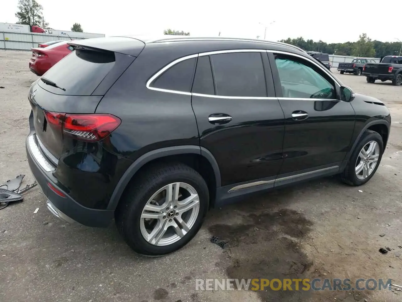 3 Photograph of a damaged car W1N4N4GB4MJ237679 MERCEDES-BENZ GLA-CLASS 2021