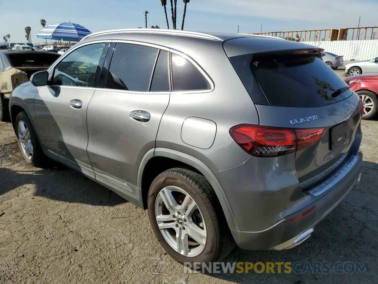 2 Photograph of a damaged car W1N4N4GB6MJ194334 MERCEDES-BENZ GLA-CLASS 2021