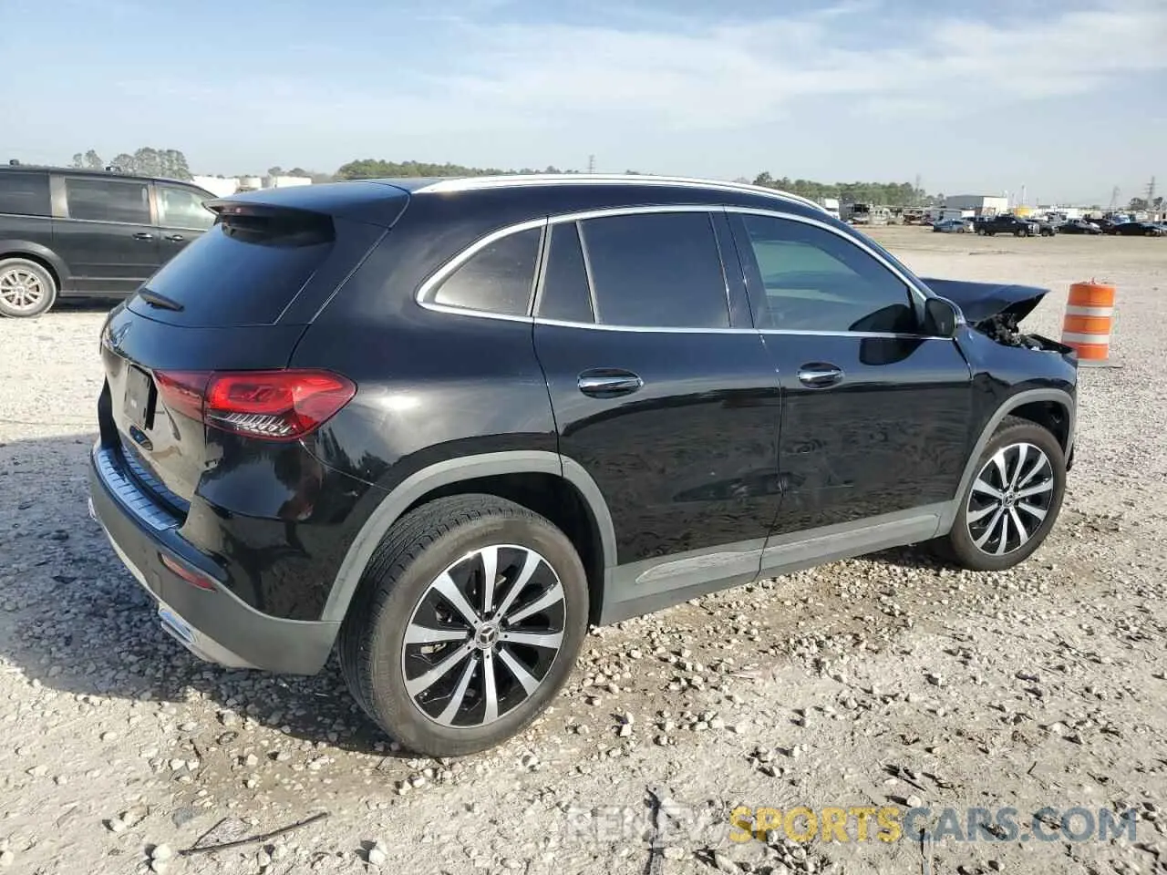 3 Photograph of a damaged car W1N4N4GB6MJ210094 MERCEDES-BENZ GLA-CLASS 2021