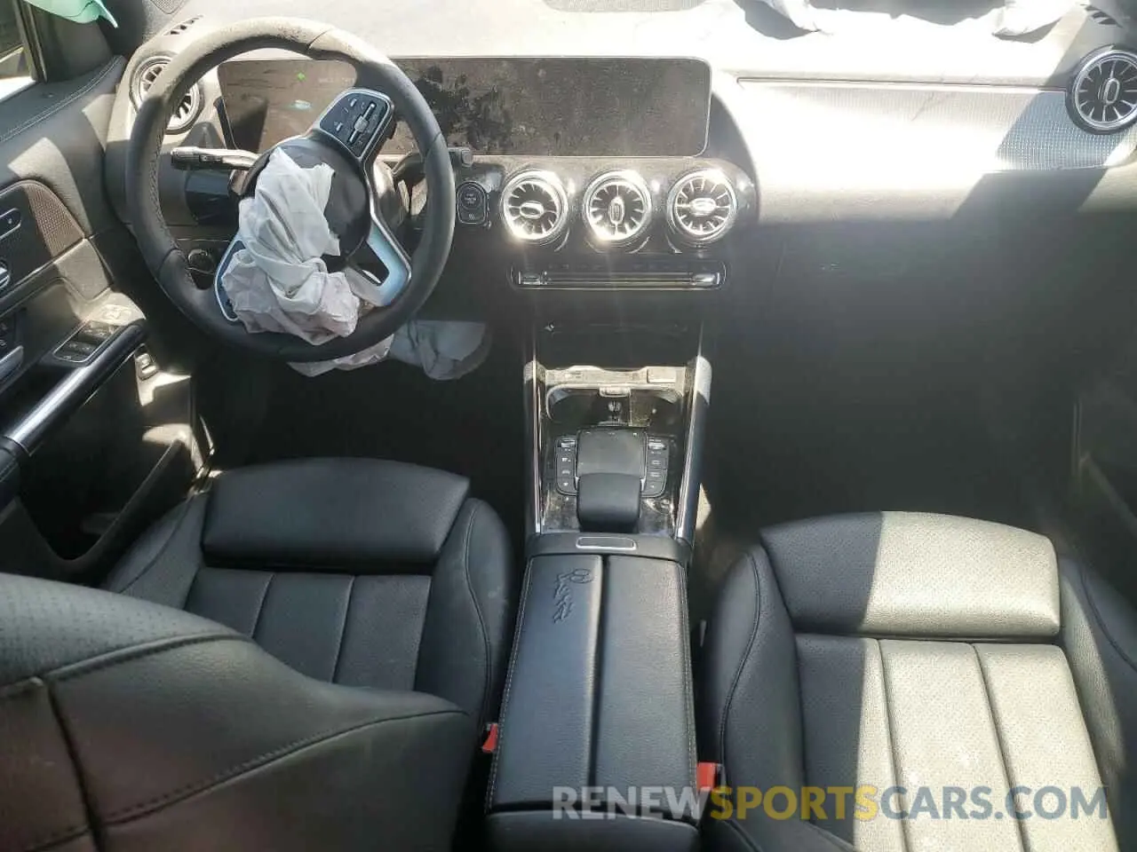 8 Photograph of a damaged car W1N4N4GB7MJ158409 MERCEDES-BENZ GLA-CLASS 2021