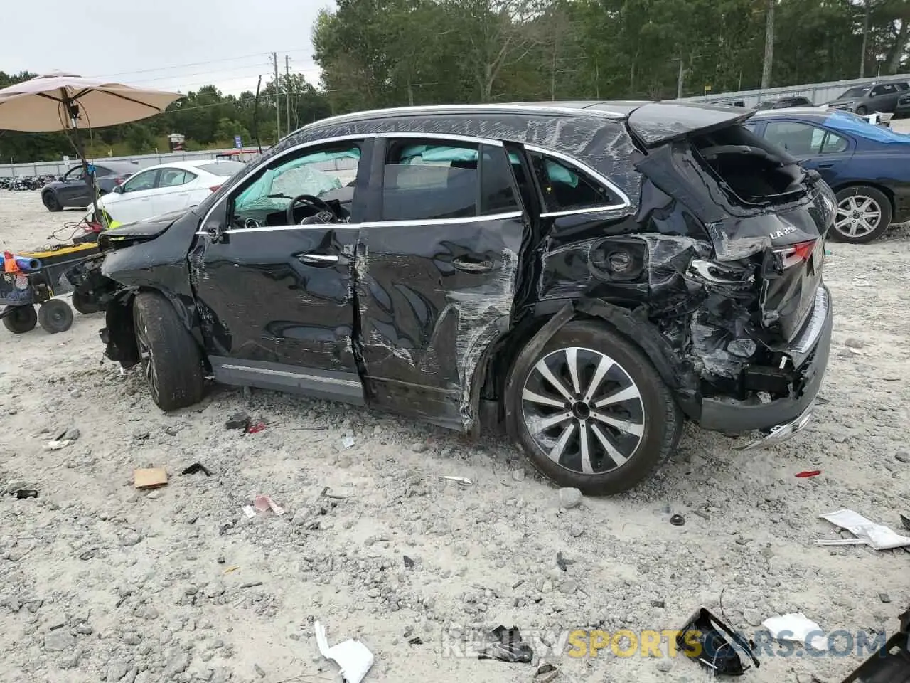 2 Photograph of a damaged car W1N4N4GB7MJ202134 MERCEDES-BENZ GLA-CLASS 2021