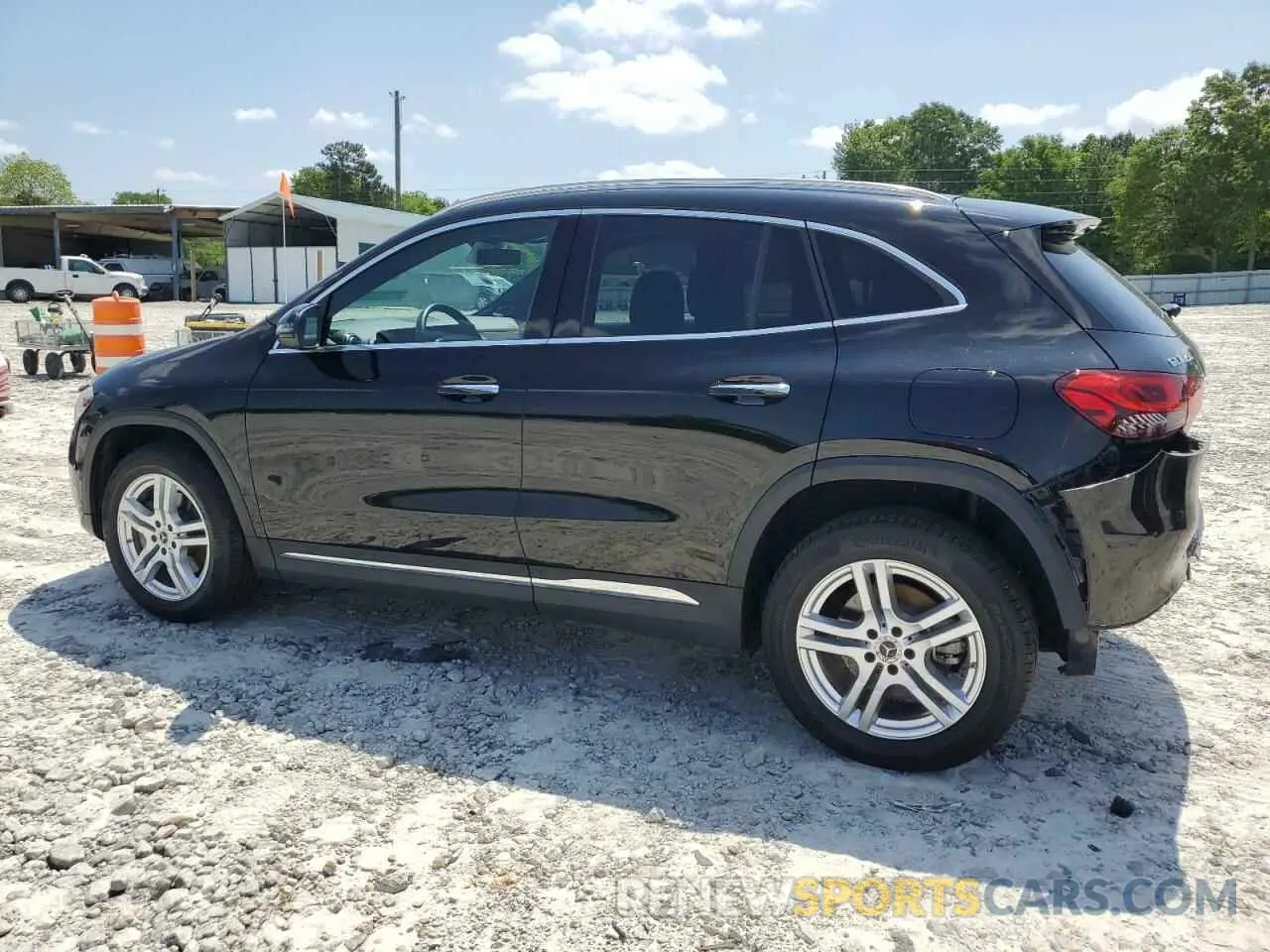 2 Photograph of a damaged car W1N4N4GB7MJ274838 MERCEDES-BENZ GLA-CLASS 2021