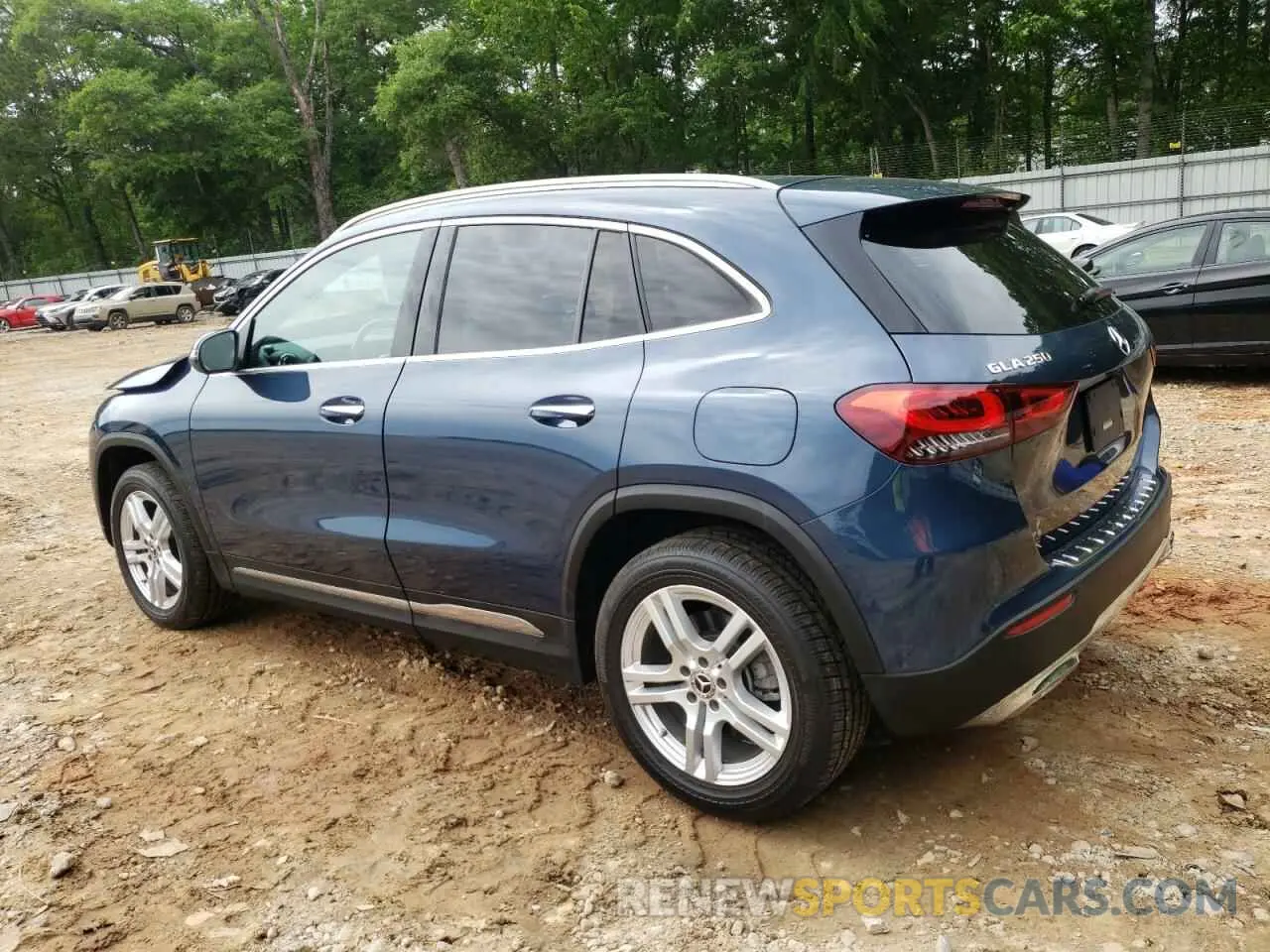 2 Photograph of a damaged car W1N4N4GB8MJ151050 MERCEDES-BENZ GLA-CLASS 2021