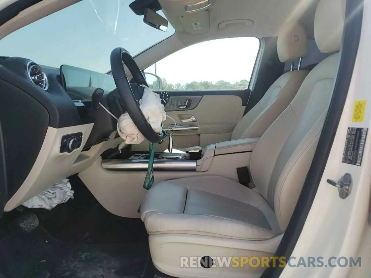 7 Photograph of a damaged car W1N4N4GB8MJ228290 MERCEDES-BENZ GLA-CLASS 2021