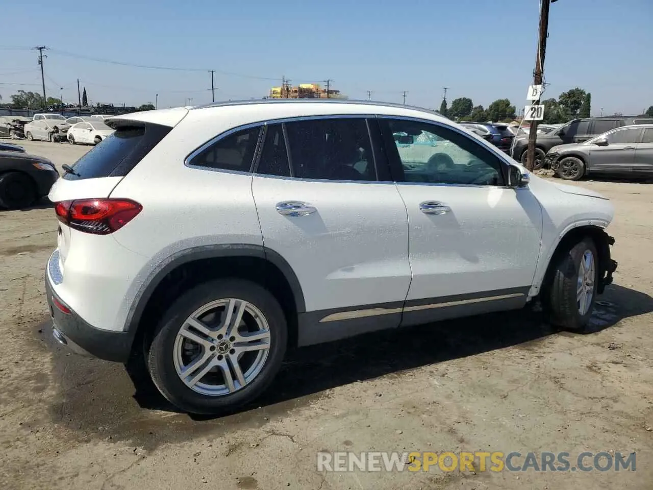 3 Photograph of a damaged car W1N4N4GB9MJ125282 MERCEDES-BENZ GLA-CLASS 2021