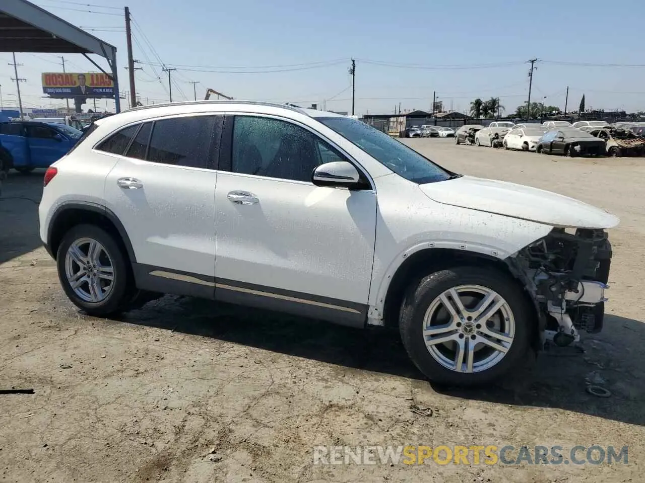 4 Photograph of a damaged car W1N4N4GB9MJ125282 MERCEDES-BENZ GLA-CLASS 2021