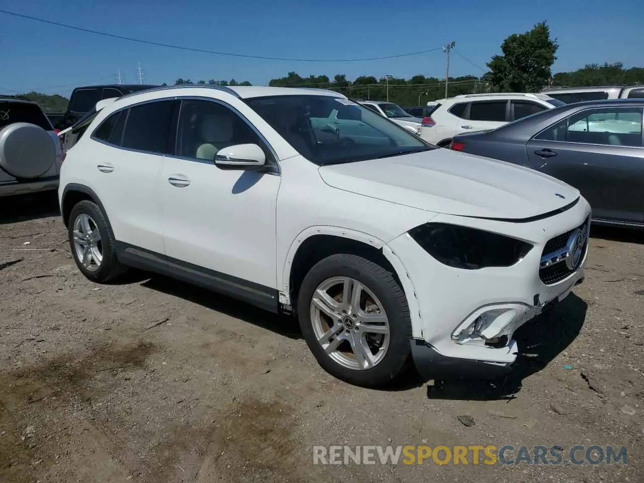 4 Photograph of a damaged car W1N4N4GBXMJ211510 MERCEDES-BENZ GLA-CLASS 2021