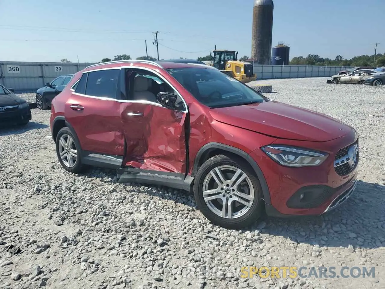 4 Photograph of a damaged car W1N4N4HB0MJ186423 MERCEDES-BENZ GLA-CLASS 2021