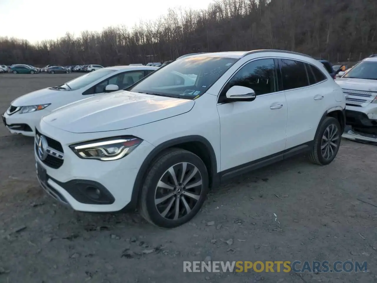 1 Photograph of a damaged car W1N4N4HB1MJ206999 MERCEDES-BENZ GLA-CLASS 2021
