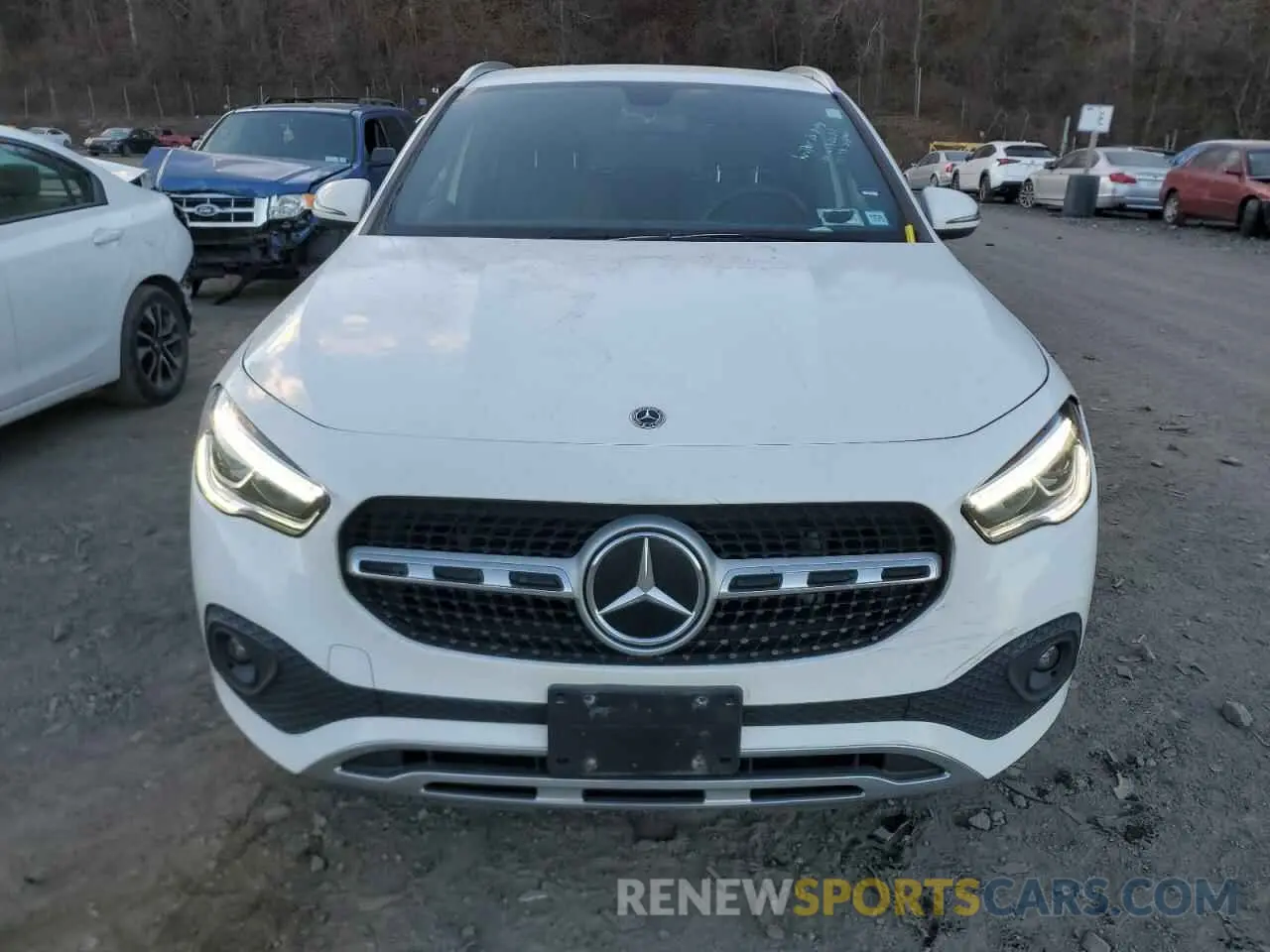 5 Photograph of a damaged car W1N4N4HB1MJ206999 MERCEDES-BENZ GLA-CLASS 2021
