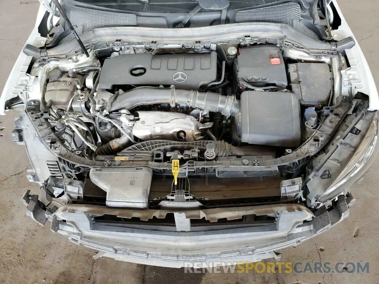 11 Photograph of a damaged car W1N4N4HB2MJ241003 MERCEDES-BENZ GLA-CLASS 2021