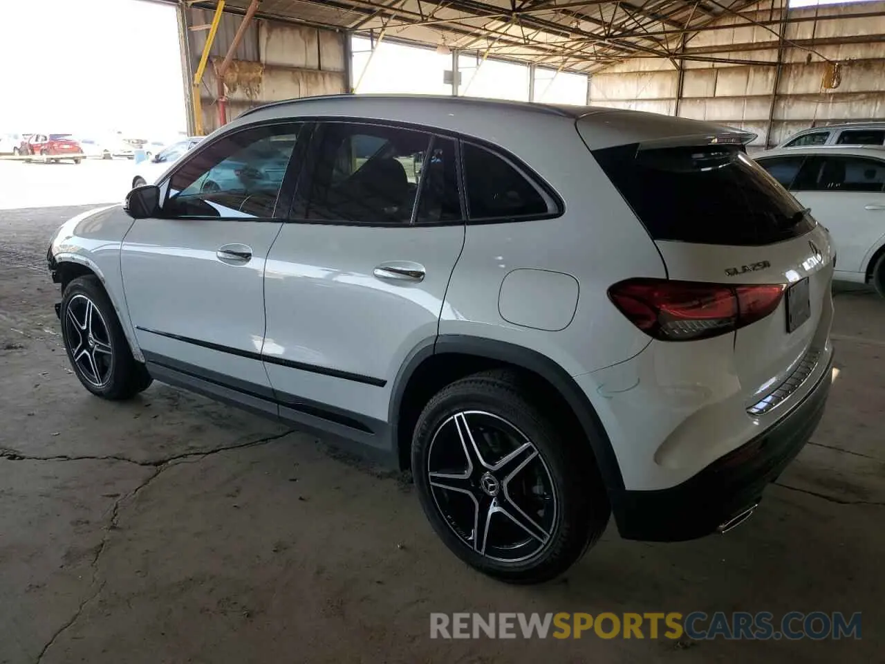 2 Photograph of a damaged car W1N4N4HB2MJ241003 MERCEDES-BENZ GLA-CLASS 2021