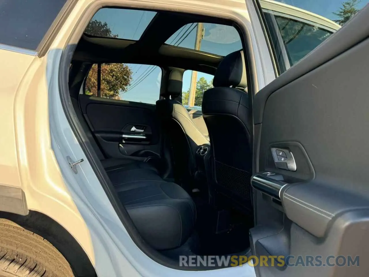 6 Photograph of a damaged car W1N4N4HB2MJ294557 MERCEDES-BENZ GLA-CLASS 2021