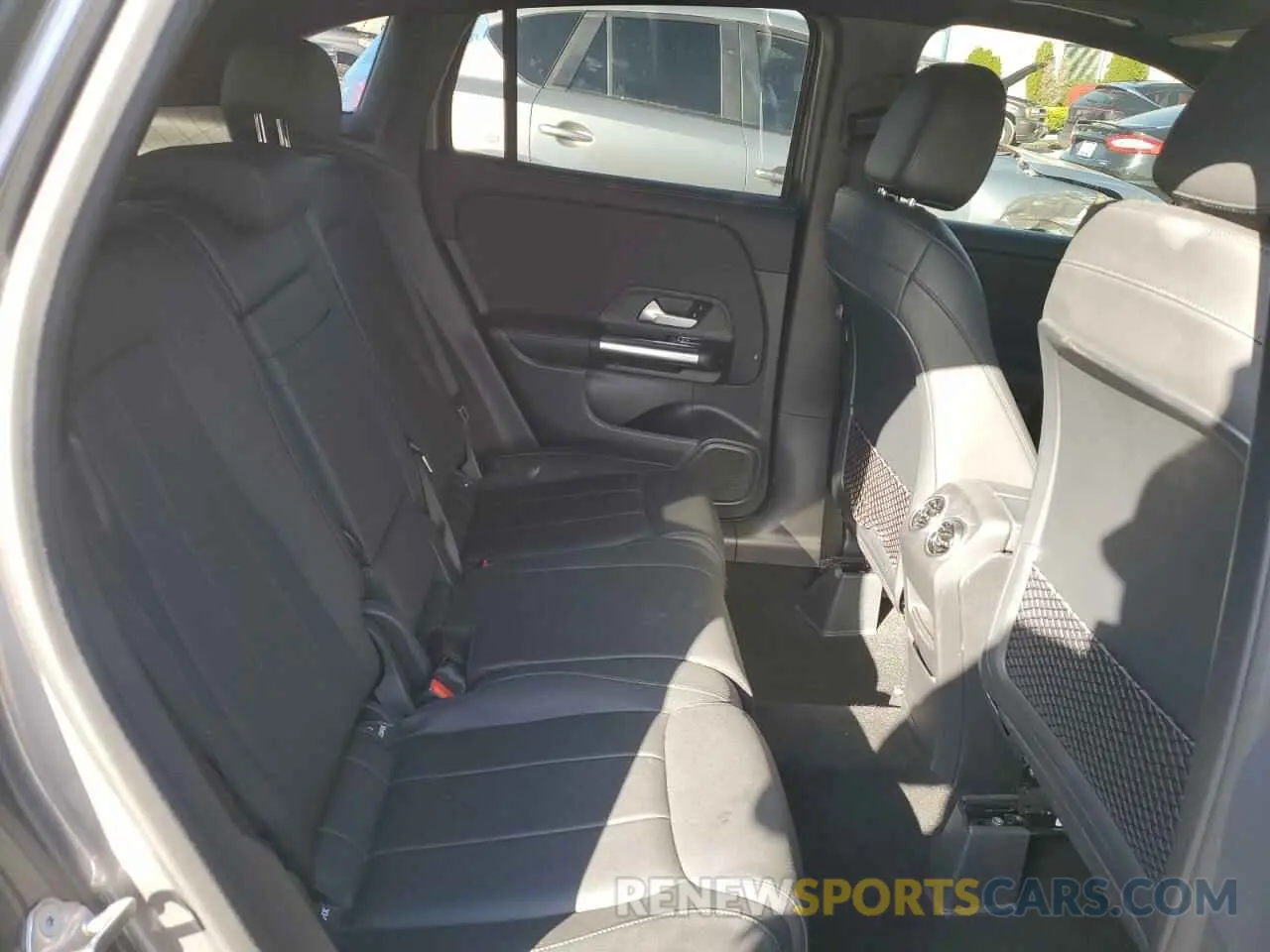 11 Photograph of a damaged car W1N4N4HB3MJ125020 MERCEDES-BENZ GLA-CLASS 2021