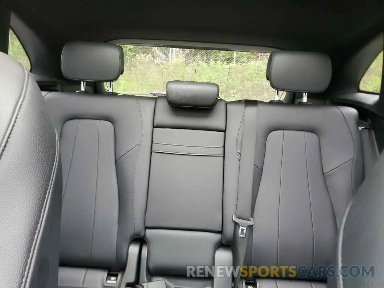 10 Photograph of a damaged car W1N4N4HB3MJ136969 MERCEDES-BENZ GLA-CLASS 2021