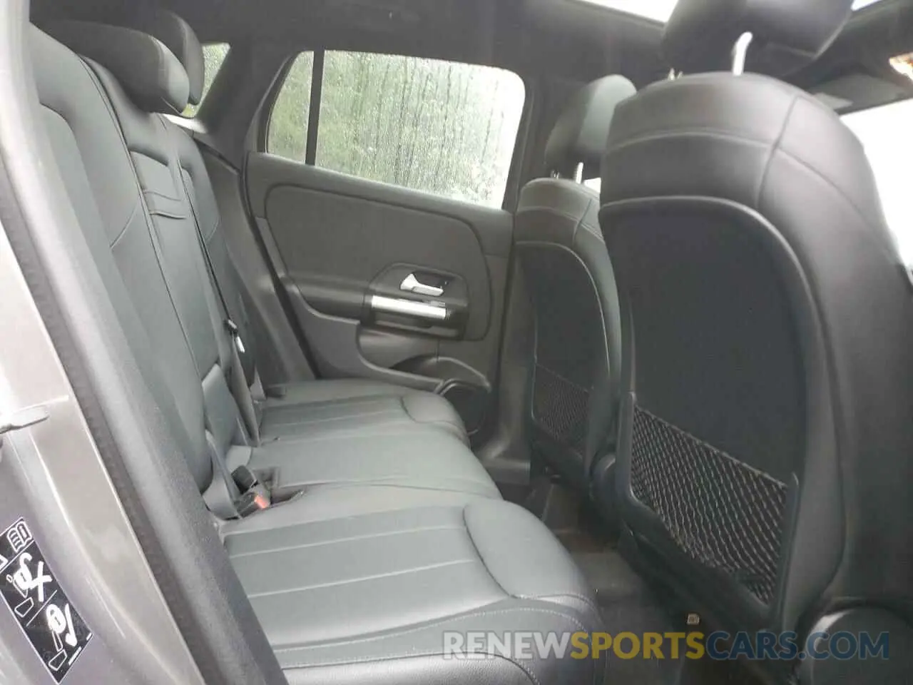 11 Photograph of a damaged car W1N4N4HB3MJ136969 MERCEDES-BENZ GLA-CLASS 2021