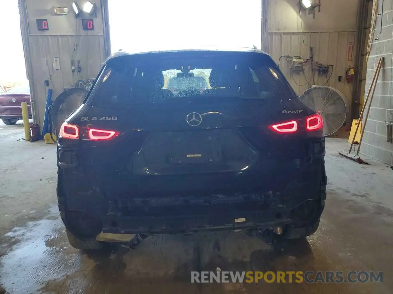 6 Photograph of a damaged car W1N4N4HB3MJ162987 MERCEDES-BENZ GLA-CLASS 2021
