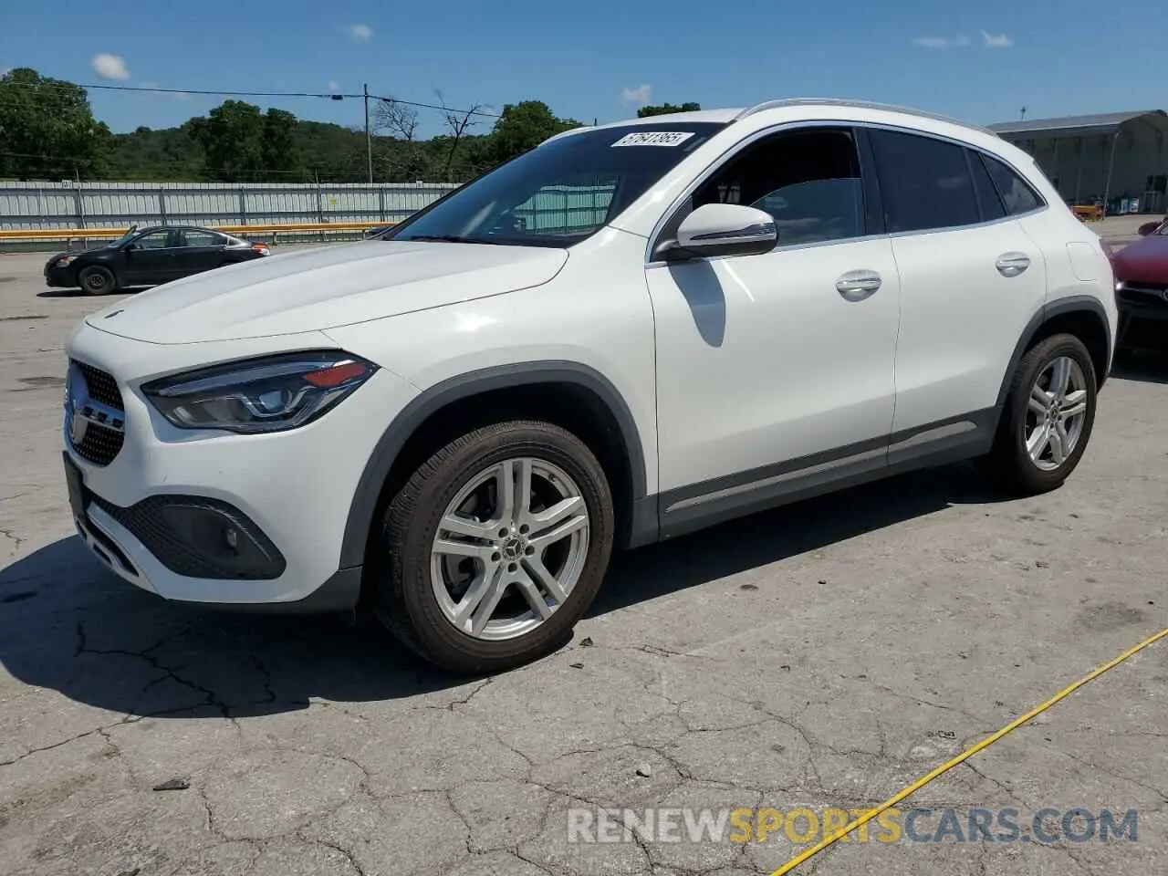 1 Photograph of a damaged car W1N4N4HB4MJ260202 MERCEDES-BENZ GLA-CLASS 2021