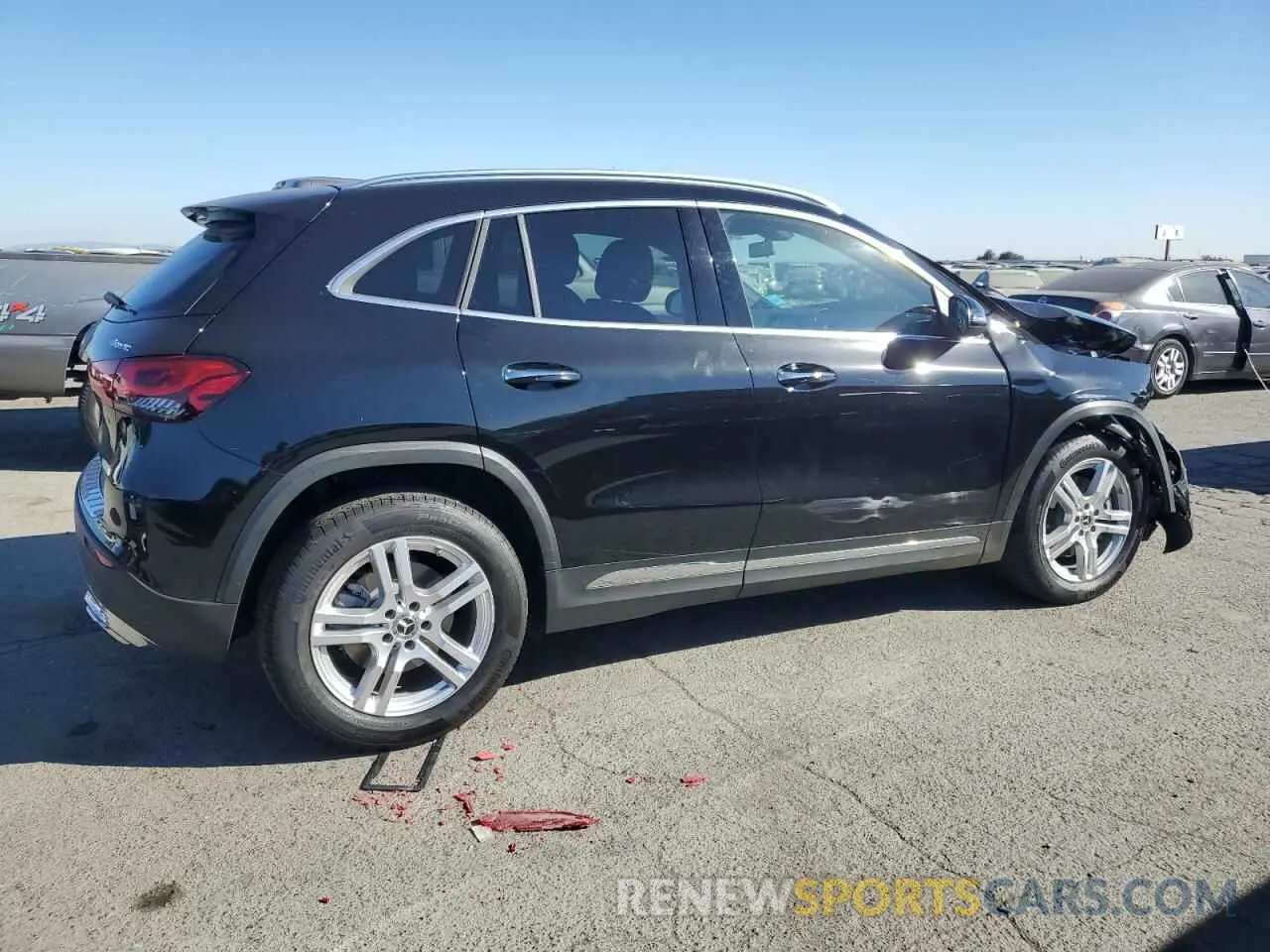 3 Photograph of a damaged car W1N4N4HB5MJ148038 MERCEDES-BENZ GLA-CLASS 2021