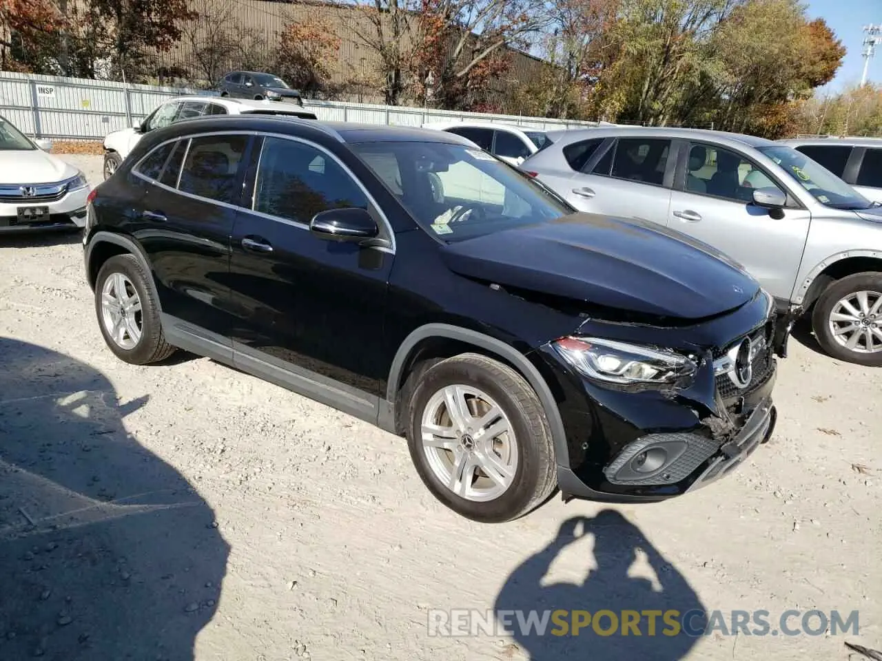 4 Photograph of a damaged car W1N4N4HB6MJ166712 MERCEDES-BENZ GLA-CLASS 2021