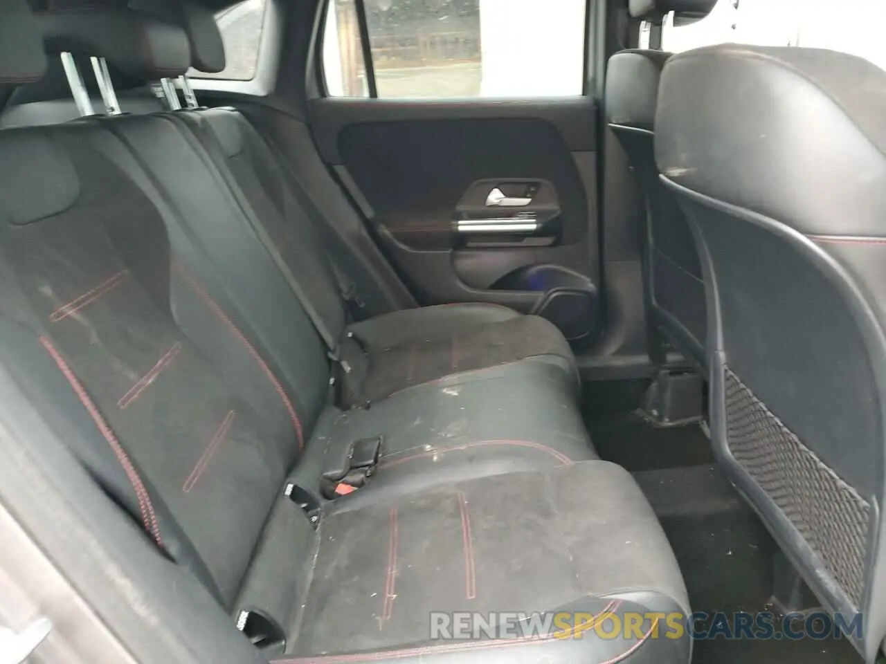 11 Photograph of a damaged car W1N4N4HB7MJ232930 MERCEDES-BENZ GLA-CLASS 2021