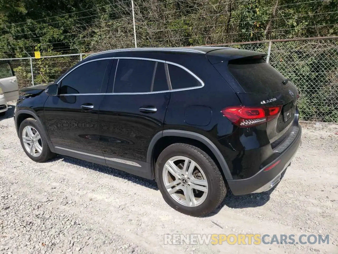 2 Photograph of a damaged car W1N4N4HB9MJ159088 MERCEDES-BENZ GLA-CLASS 2021