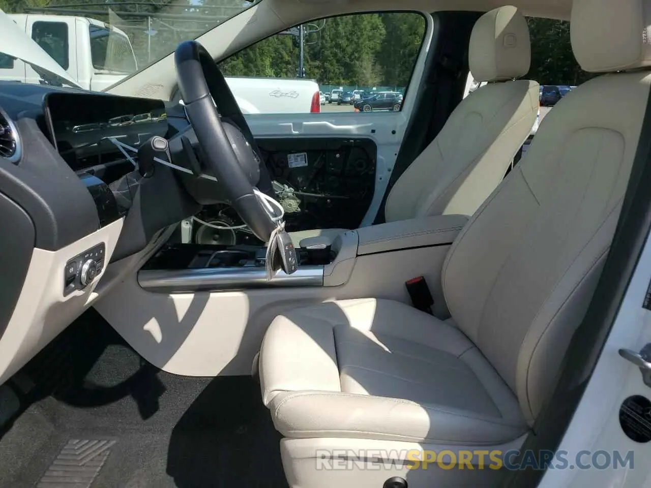 7 Photograph of a damaged car W1N4N4HBXMJ272662 MERCEDES-BENZ GLA-CLASS 2021