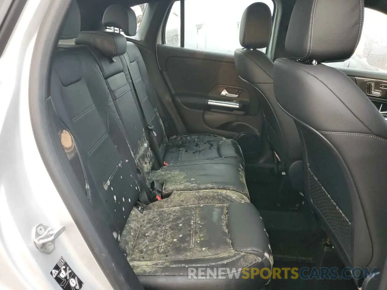 11 Photograph of a damaged car W1N4N5BB0MJ170298 MERCEDES-BENZ GLA-CLASS 2021