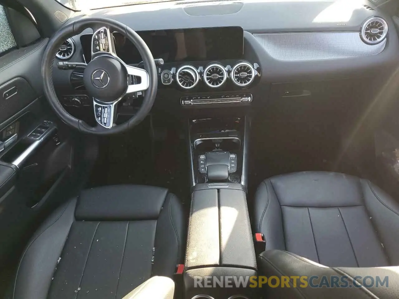 8 Photograph of a damaged car W1N4N4GB1NJ395611 MERCEDES-BENZ GLA-CLASS 2022