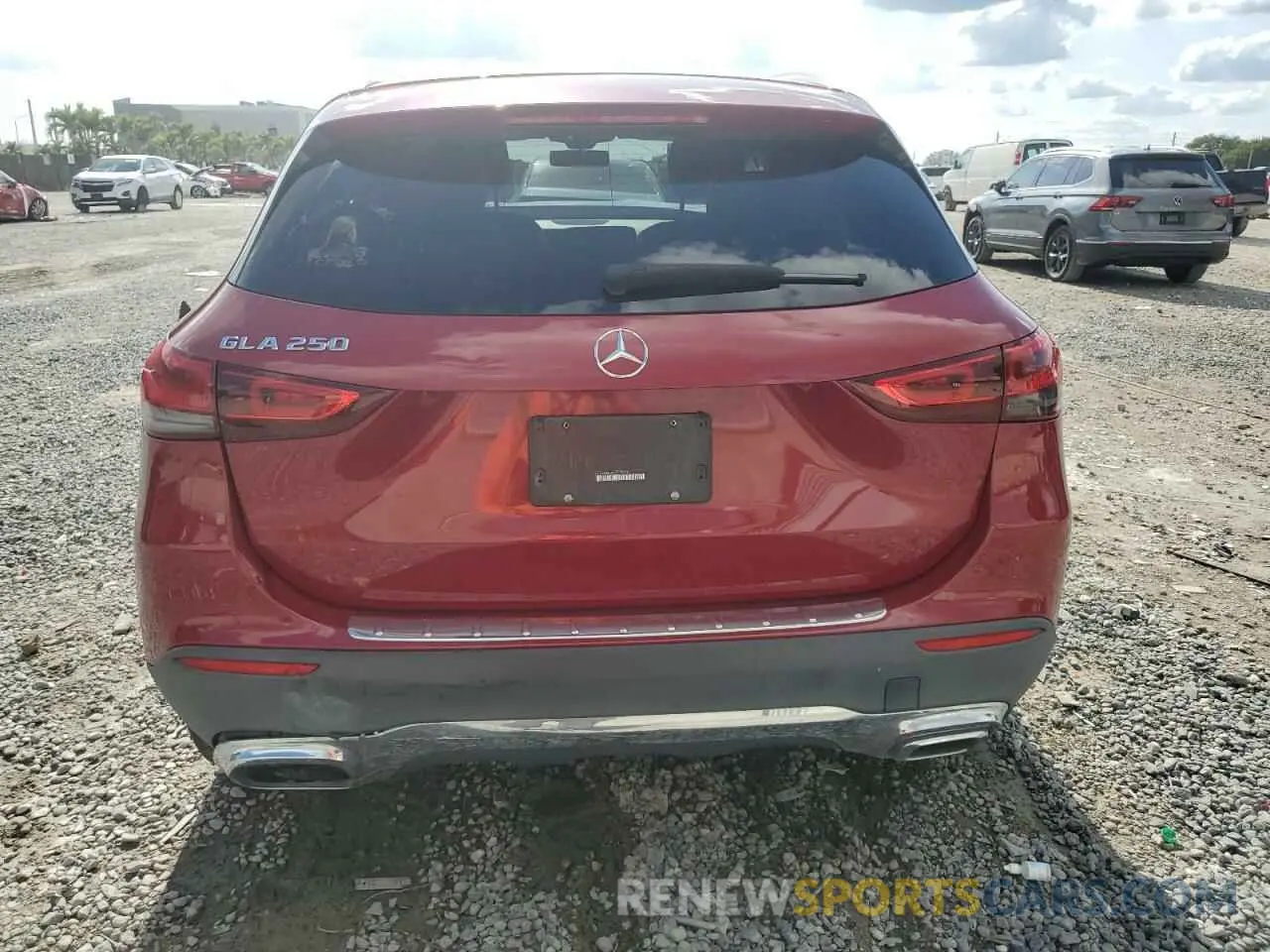 6 Photograph of a damaged car W1N4N4GB2NJ399828 MERCEDES-BENZ GLA-CLASS 2022