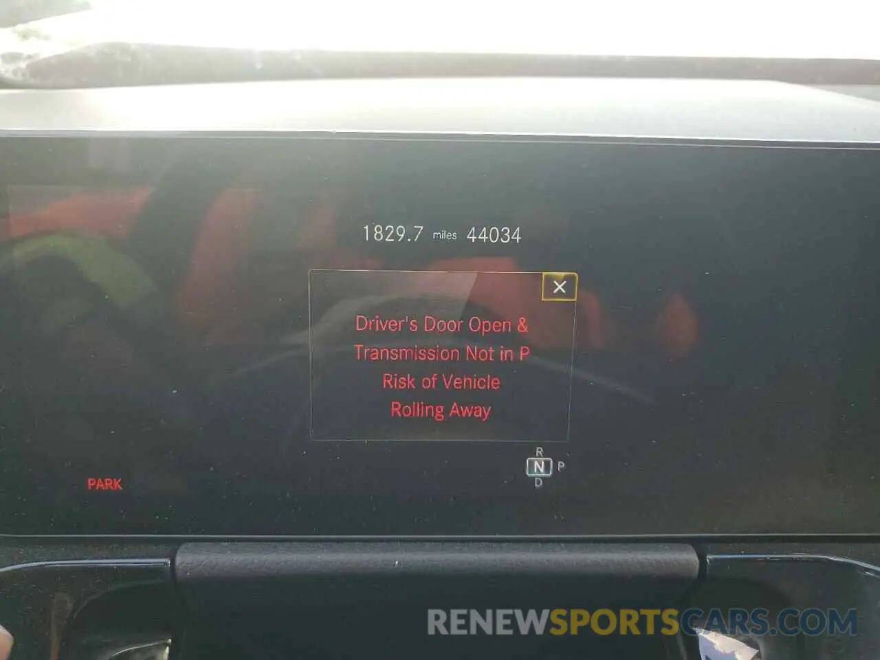 9 Photograph of a damaged car W1N4N4GB2NJ399828 MERCEDES-BENZ GLA-CLASS 2022