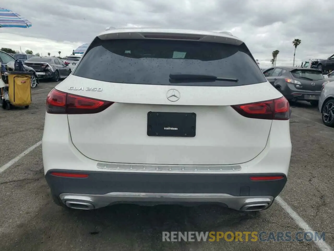 6 Photograph of a damaged car W1N4N4GB3NJ413669 MERCEDES-BENZ GLA-CLASS 2022