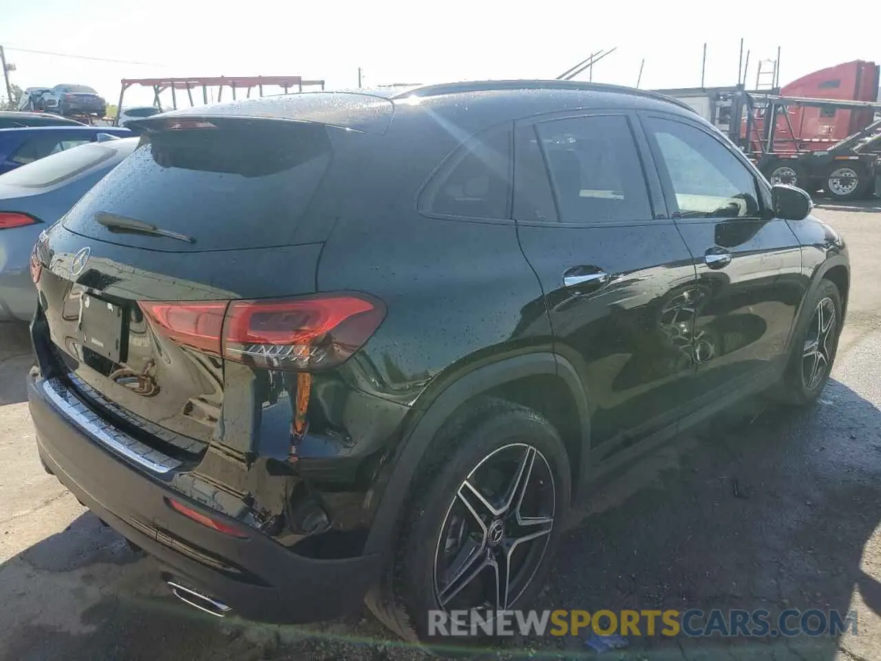 3 Photograph of a damaged car W1N4N4GB5NJ400955 MERCEDES-BENZ GLA-CLASS 2022
