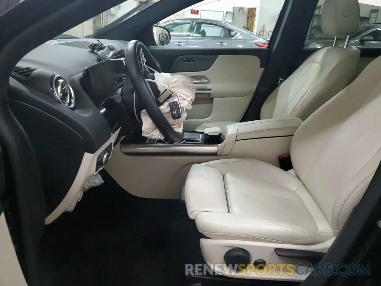 7 Photograph of a damaged car W1N4N4HB5NJ381337 MERCEDES-BENZ GLA-CLASS 2022