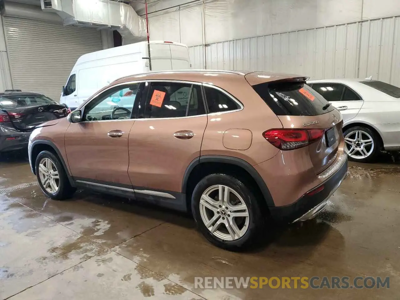 2 Photograph of a damaged car W1N4N4HB6NJ397238 MERCEDES-BENZ GLA-CLASS 2022