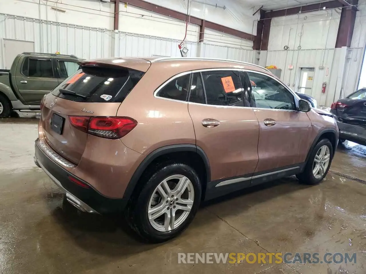 3 Photograph of a damaged car W1N4N4HB6NJ397238 MERCEDES-BENZ GLA-CLASS 2022