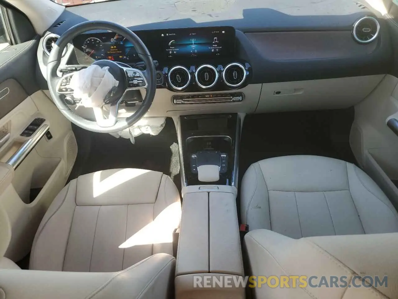 8 Photograph of a damaged car W1N4N4HB7NJ393859 MERCEDES-BENZ GLA-CLASS 2022