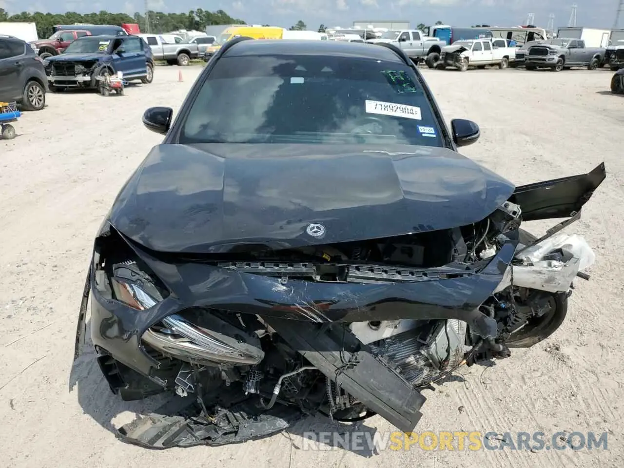 5 Photograph of a damaged car W1N4N5BB7NJ370953 MERCEDES-BENZ GLA-CLASS 2022