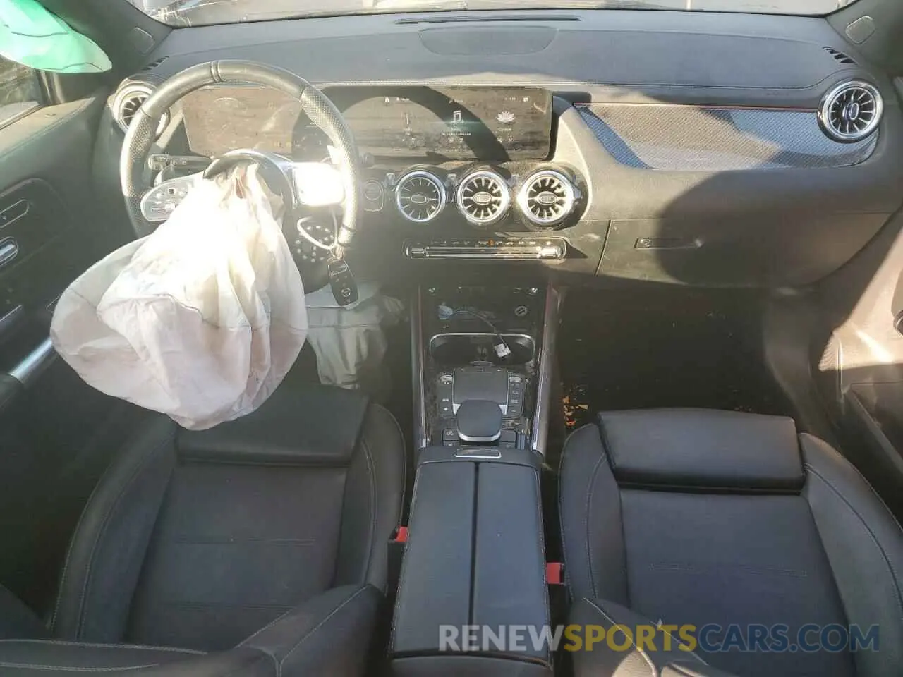 8 Photograph of a damaged car W1N4N5BB9NJ383493 MERCEDES-BENZ GLA-CLASS 2022