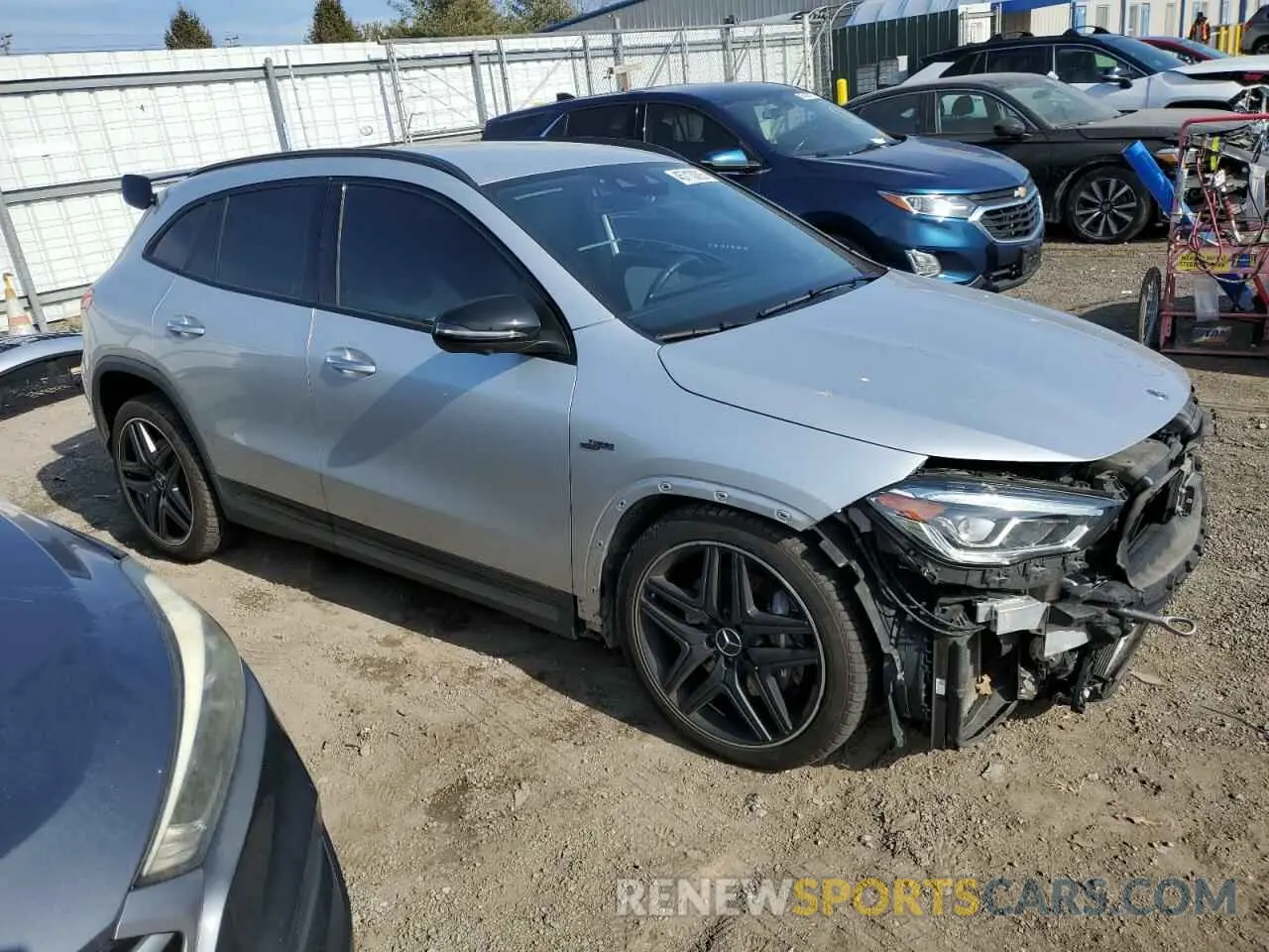 4 Photograph of a damaged car W1N4N5DB2NJ381369 MERCEDES-BENZ GLA-CLASS 2022