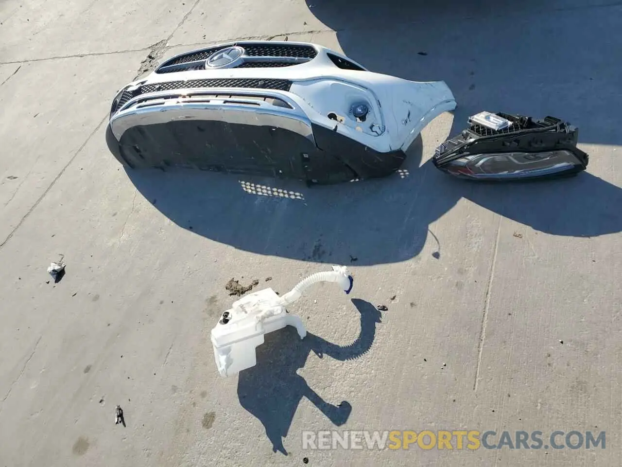 13 Photograph of a damaged car W1N4N4GB4PJ487668 MERCEDES-BENZ GLA-CLASS 2023