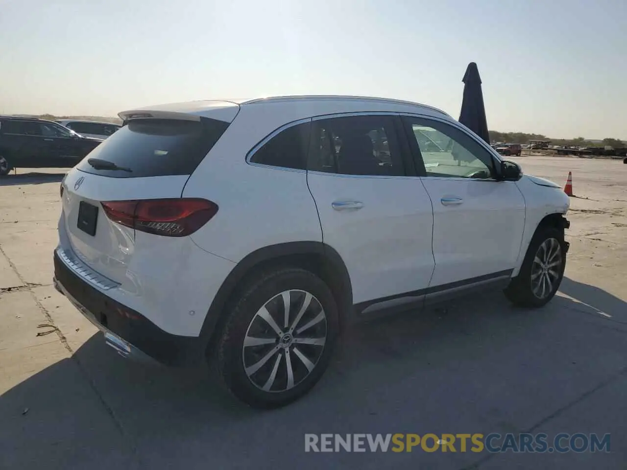 3 Photograph of a damaged car W1N4N4GB4PJ487668 MERCEDES-BENZ GLA-CLASS 2023