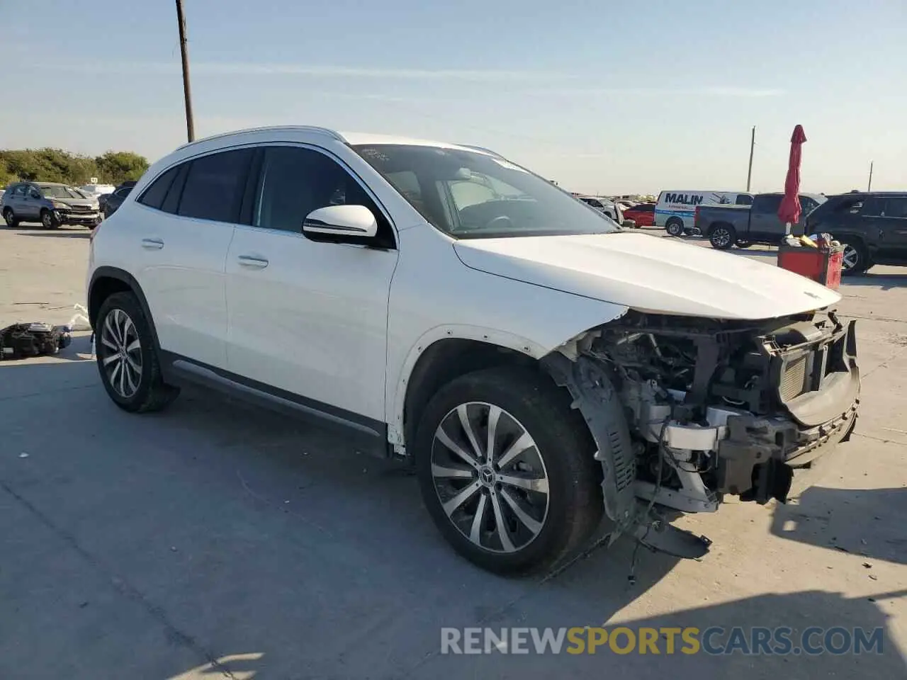 4 Photograph of a damaged car W1N4N4GB4PJ487668 MERCEDES-BENZ GLA-CLASS 2023