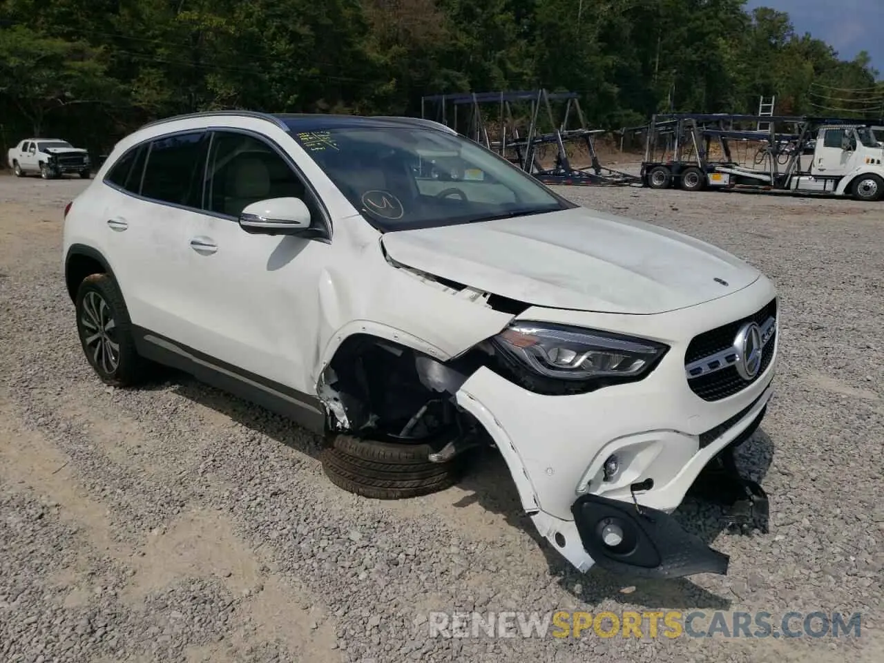 4 Photograph of a damaged car W1N4N4GB7PJ426623 MERCEDES-BENZ GLA-CLASS 2023