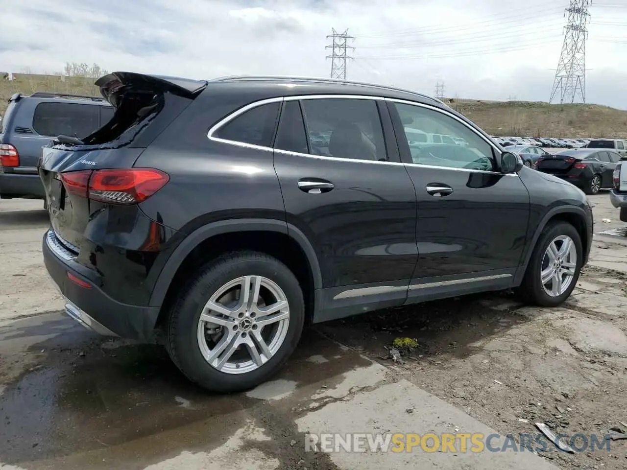 3 Photograph of a damaged car W1N4N4HB0PJ536587 MERCEDES-BENZ GLA-CLASS 2023