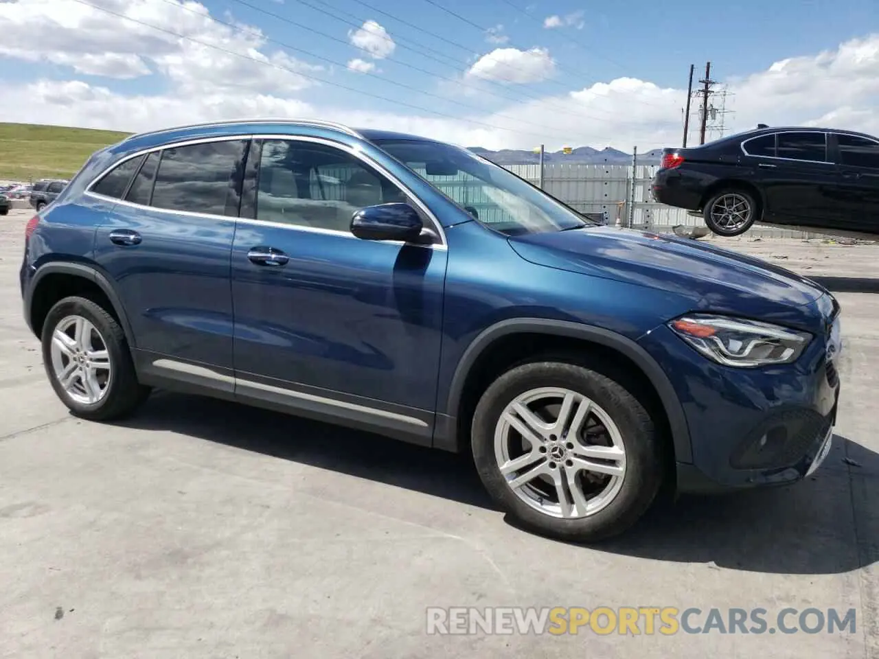 4 Photograph of a damaged car W1N4N4HB7PJ460625 MERCEDES-BENZ GLA-CLASS 2023