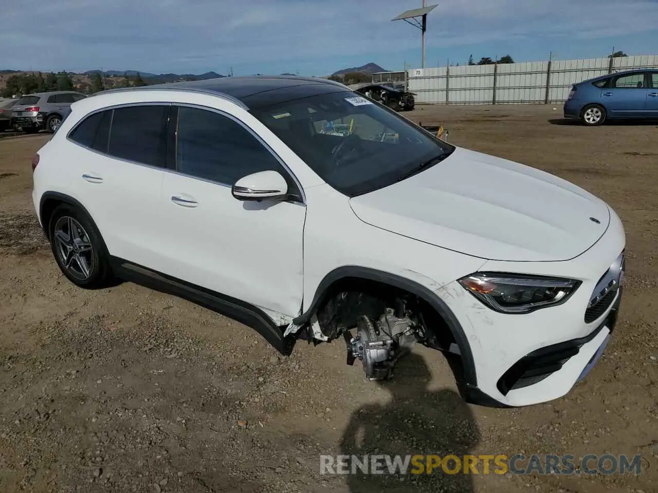 4 Photograph of a damaged car W1N4N4HB7PJ507376 MERCEDES-BENZ GLA-CLASS 2023
