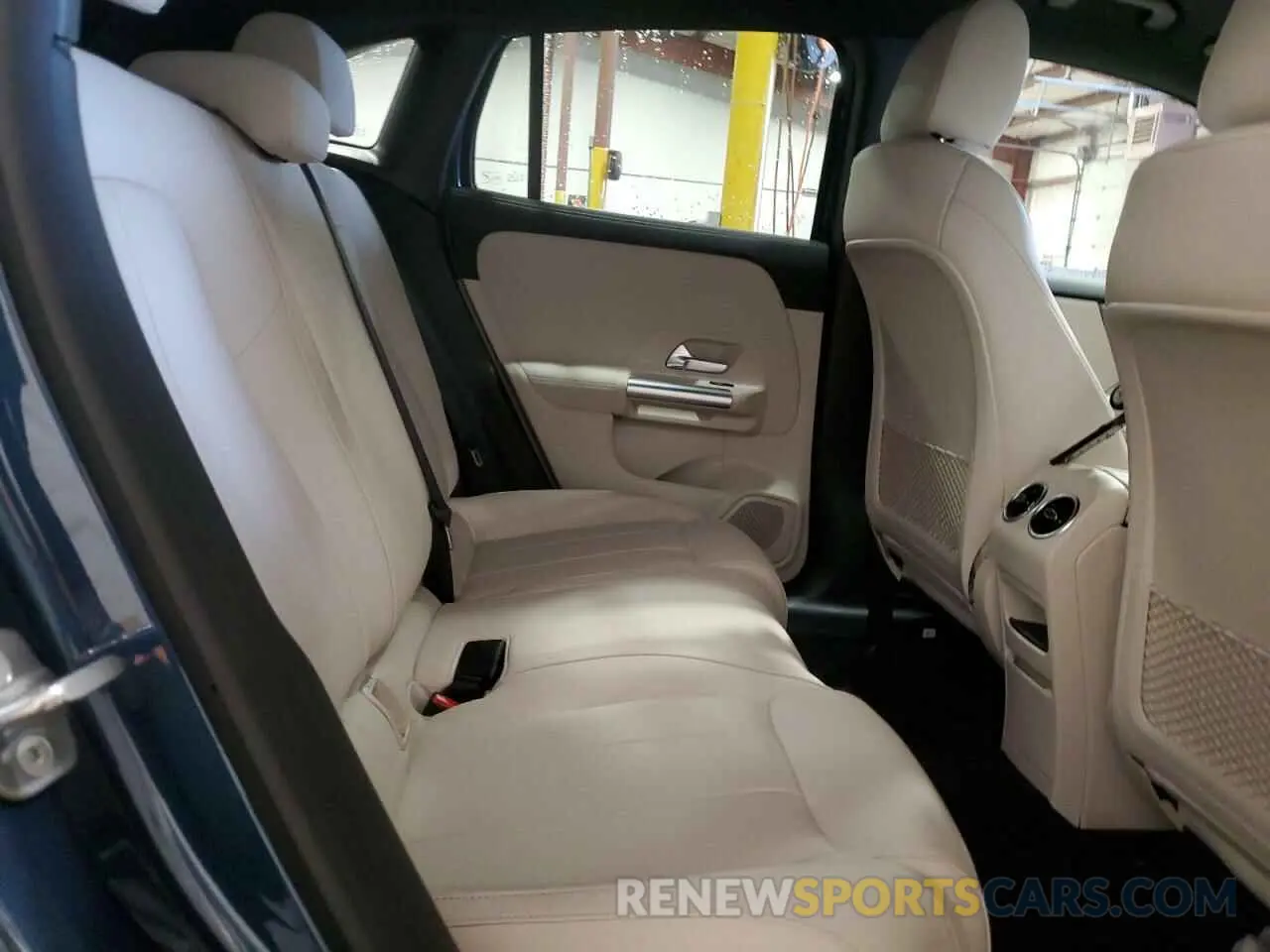 11 Photograph of a damaged car W1N4N4HBXPJ492971 MERCEDES-BENZ GLA-CLASS 2023