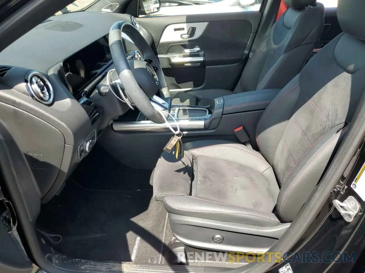 7 Photograph of a damaged car W1N4N5BB2RJ568572 MERCEDES-BENZ GLA-CLASS 2024
