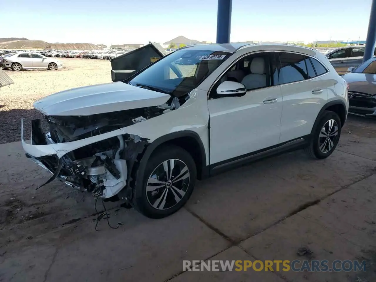 1 Photograph of a damaged car W1N4N4GB1SJ623103 MERCEDES-BENZ GLA-CLASS 2025